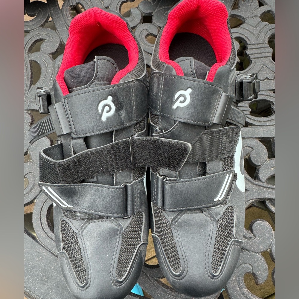 Peloton women’s shoes for peloton bike